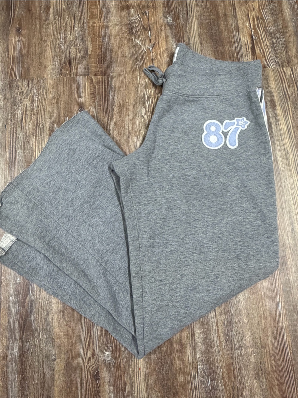 Vintage y2k Aeropostale gray wide leg sweatpants